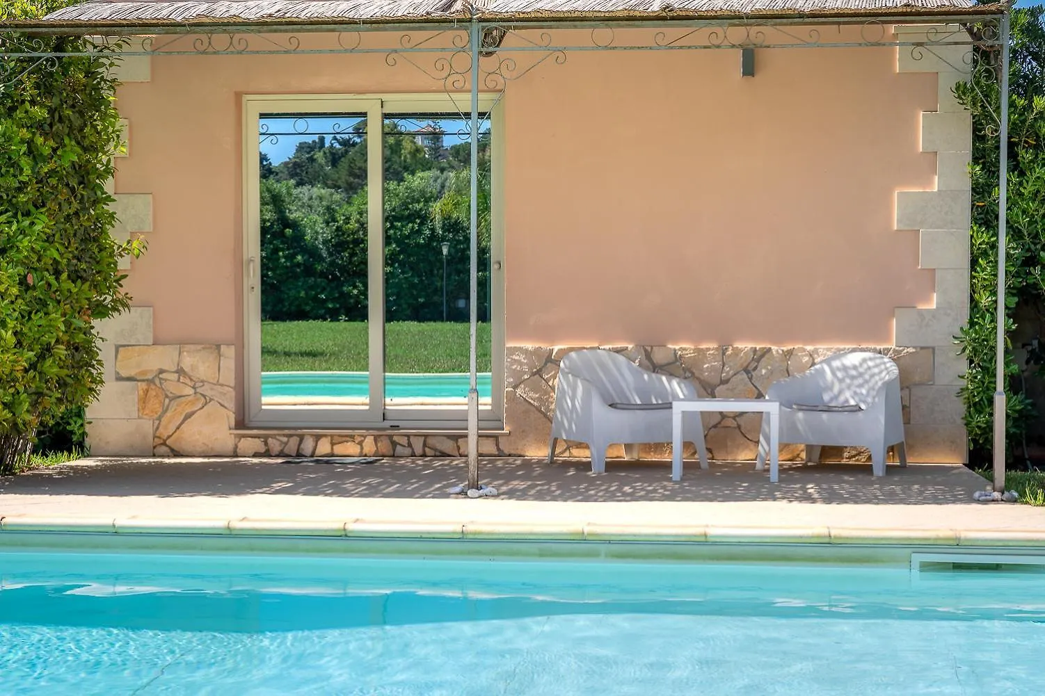 Villa Bouganville Con Piscina By Wonderful Italy Syracuse