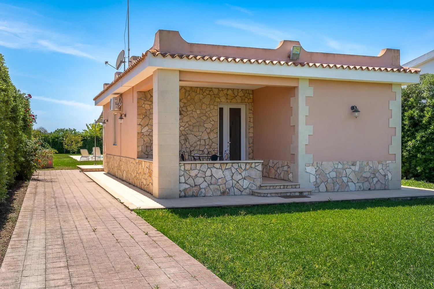 Villa Bouganville Con Piscina By Wonderful Italy Syracuse